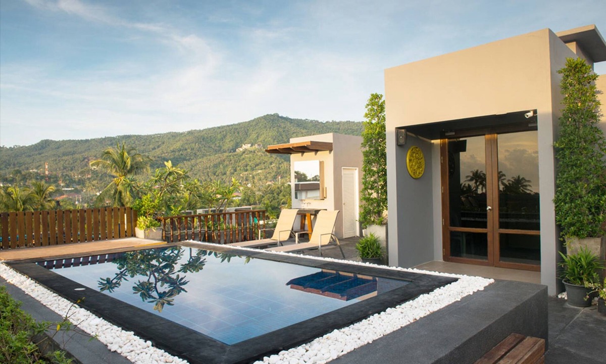 Chaweng City Center Hotel | Ploen Chaweng Koh Samui by Tolani