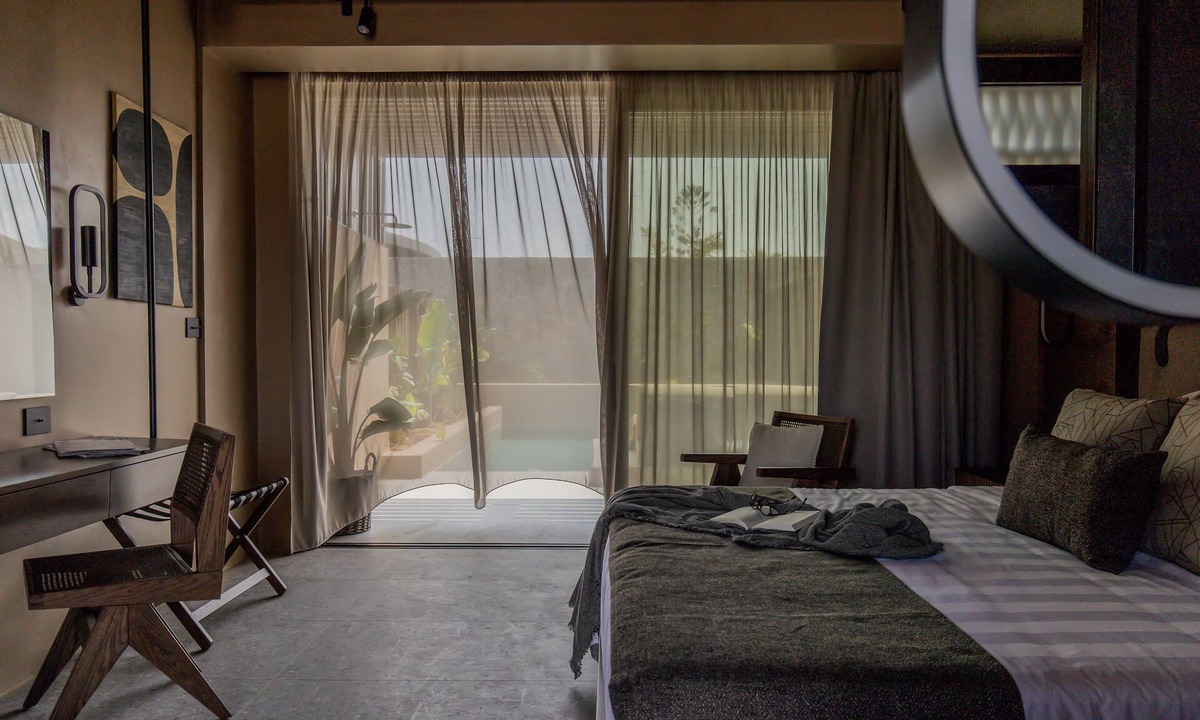 Karteros Hotel | Pnoe Breathing Life (Adults Only)