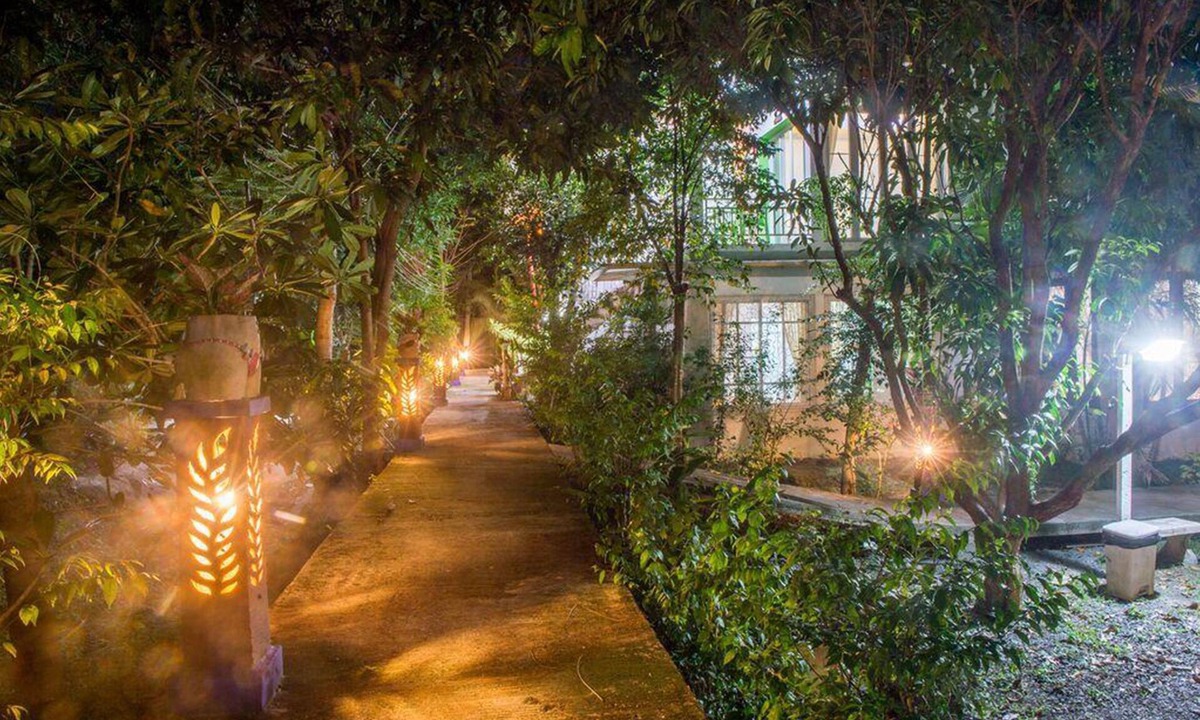 Sarika Hotel | Poomvarin Resort