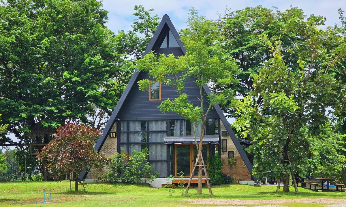Ratchaburi House | Private cozy riverside vacation house