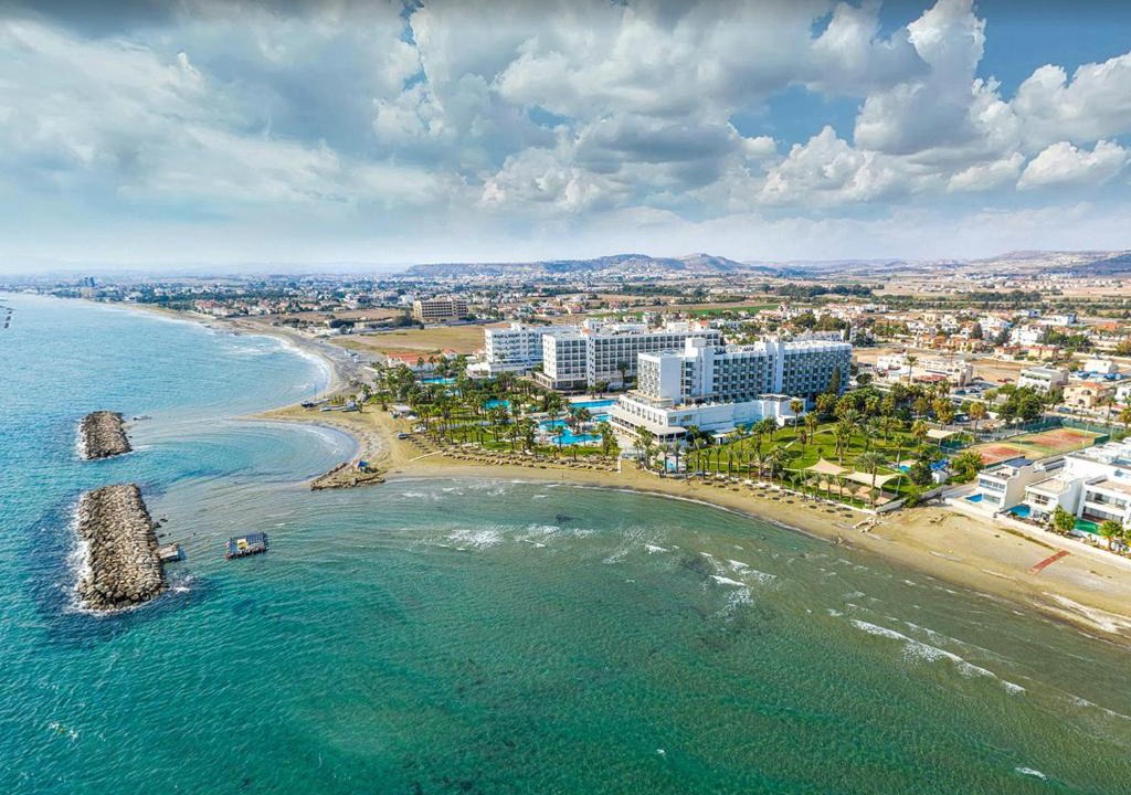 Pyla Apartment | PylaApts - Apartments near the beach