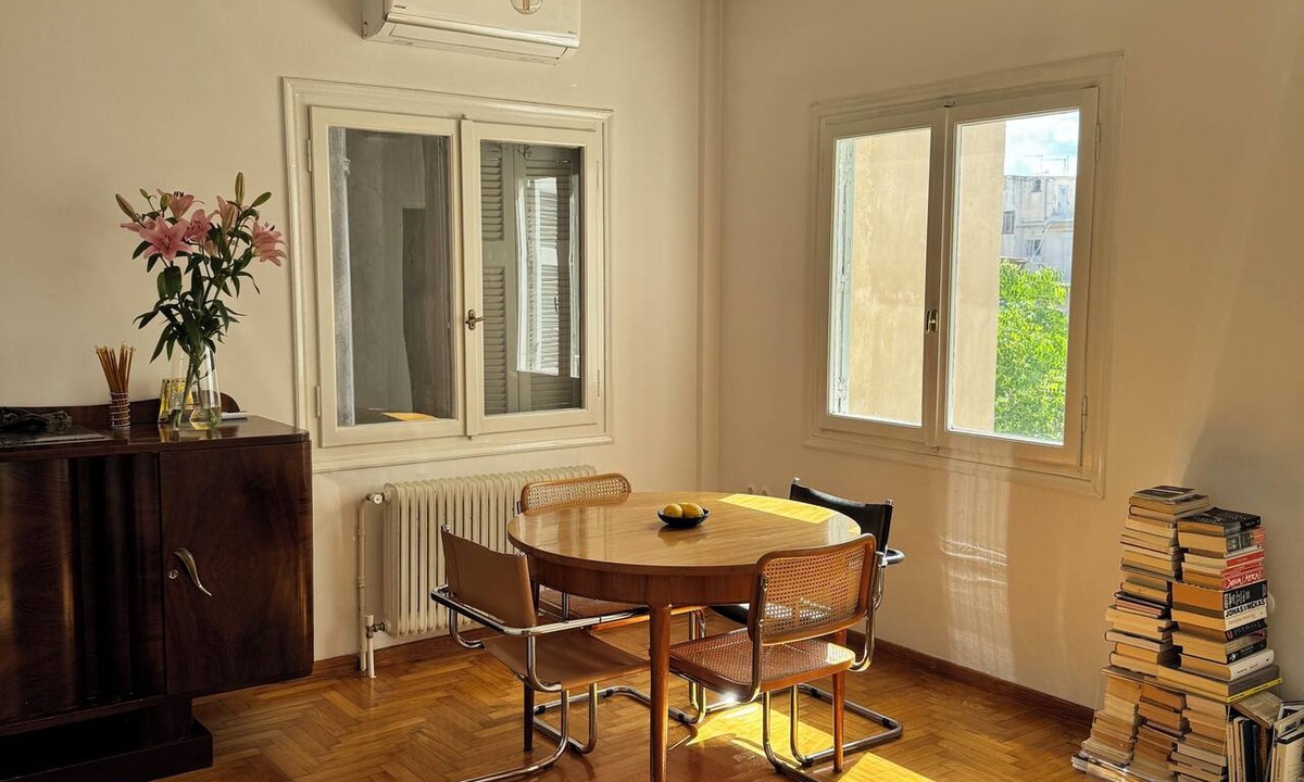 Kypseli Apartment | Quiet Designer Home, 2BR, Sunset Balcony Kypseli
