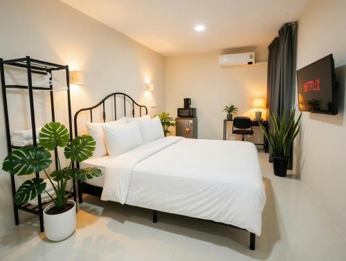 Lat Krabang Apartment | Quiet Retreat Near Airport & City Access