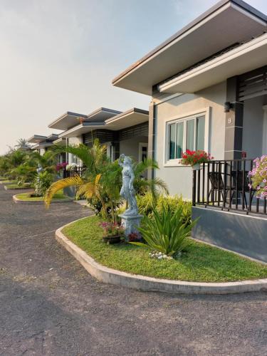 Khun Han Hotel | Raeya Garden Hotel