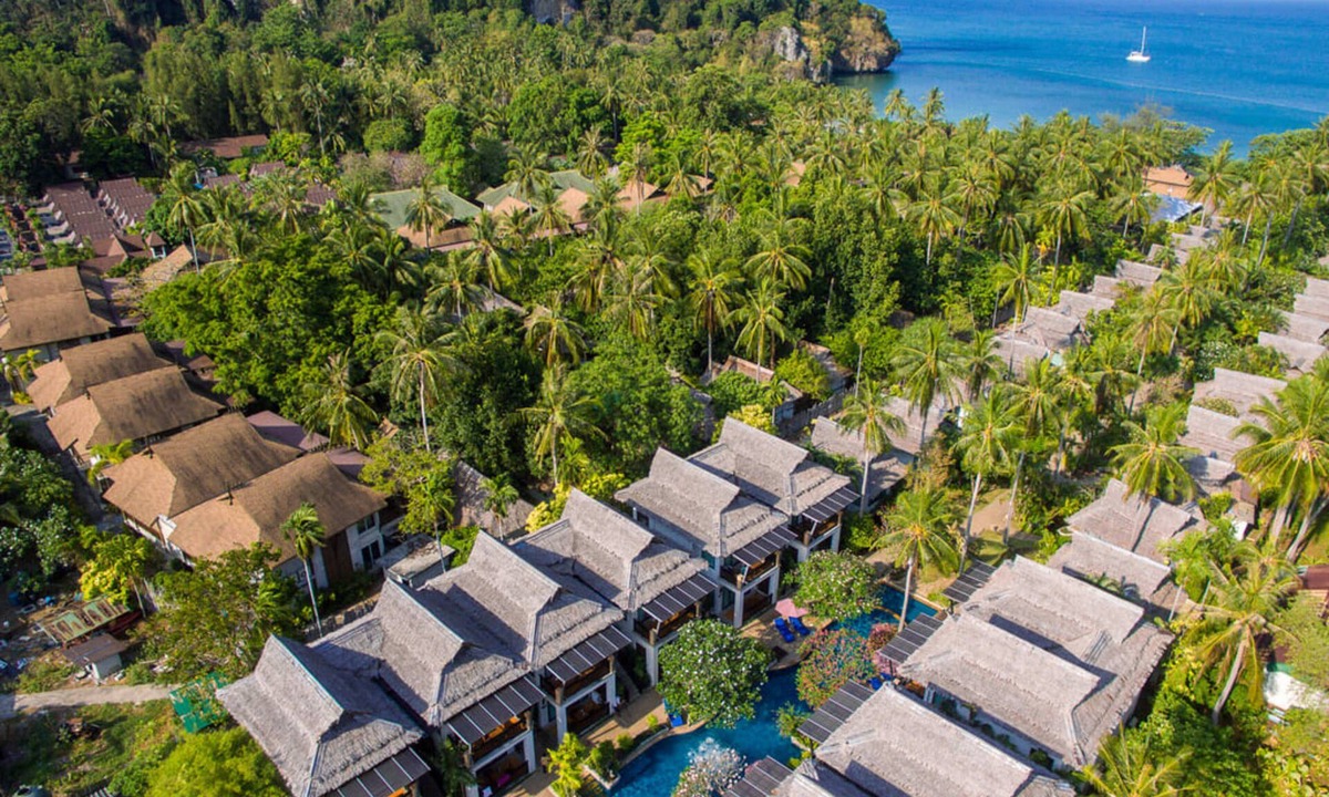 Krabi Resort | Railay Village Resort & Spa