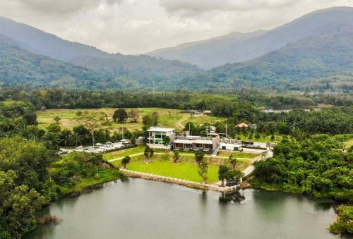 Ron Phibun Hotel | Ramrom Valley Resort - รามโรมวัลเลย์รีสอร์ท นครศรีธรรมราช
