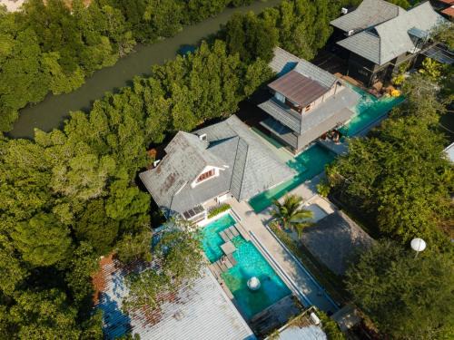 Laem Phak Bia Villa | RealRare - The Outing Villas Phetchaburi
