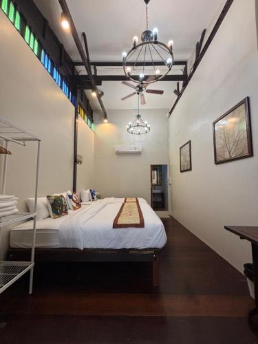 Nong Chaeng House | Reuan Vilawan Waterfront