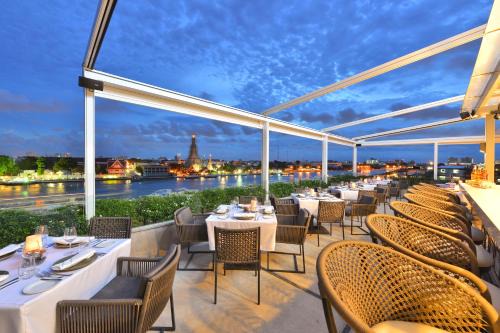 Phra Borom Maha Ratchawang Hotel | Riva Arun Bangkok