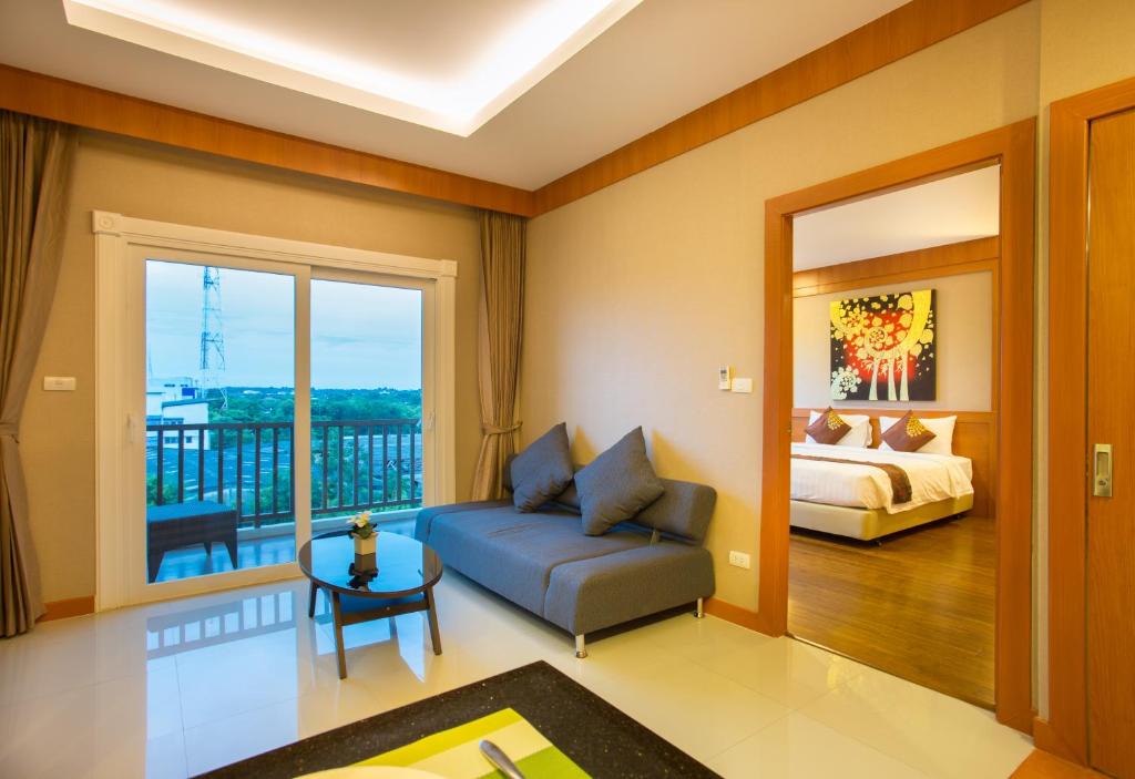Khon Kaen Hotel | Romantic Khon Kaen Hotel