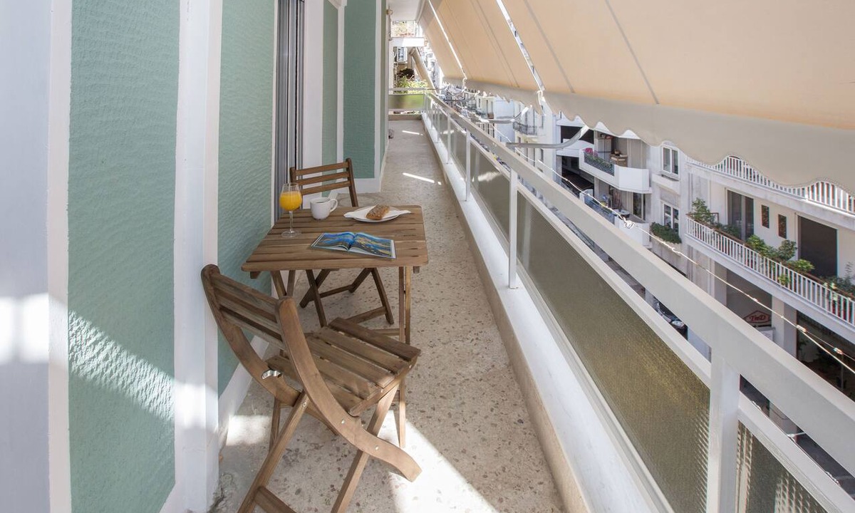 Koukaki Apartment | Roomy and comfortable apartment near Acropolis