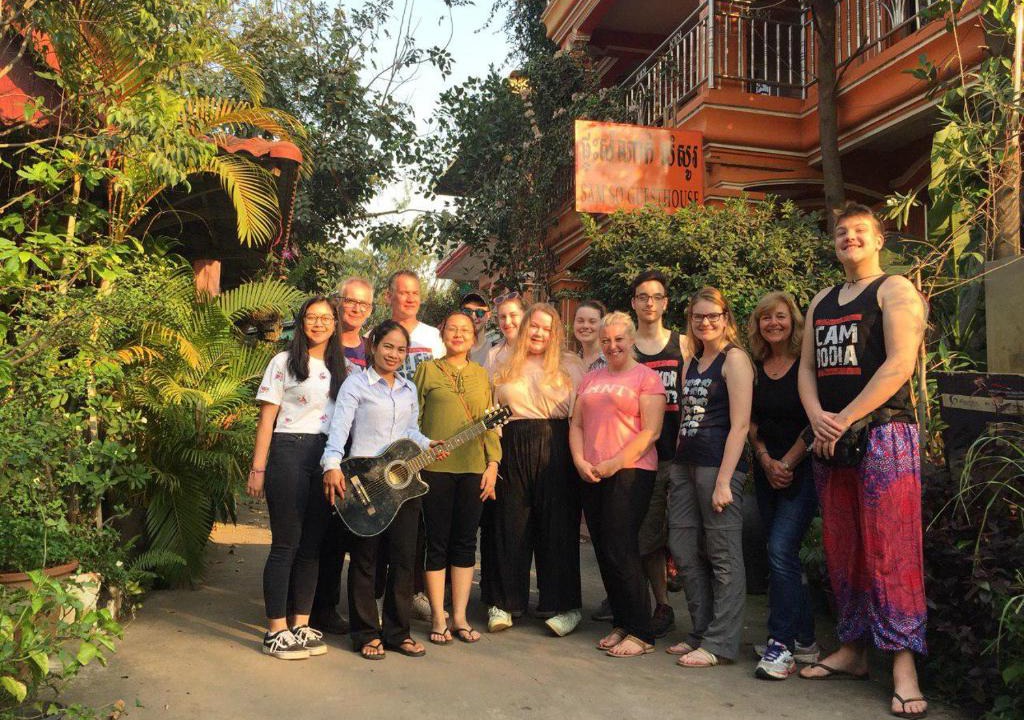 Wat Bo Area House | Sam So Guesthouse