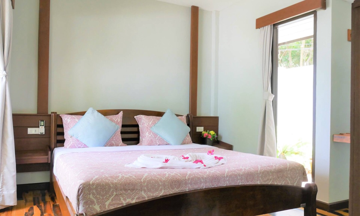 Rayong Hotel | Samet Ville Resort