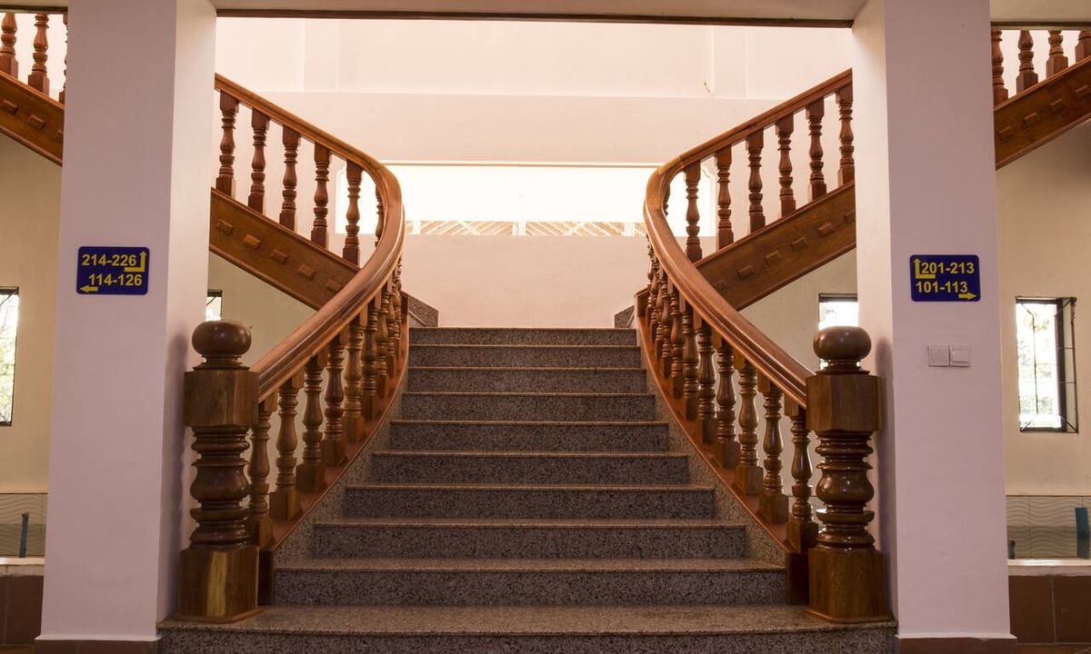 Kampong Thma Hotel | Samrith Hotel