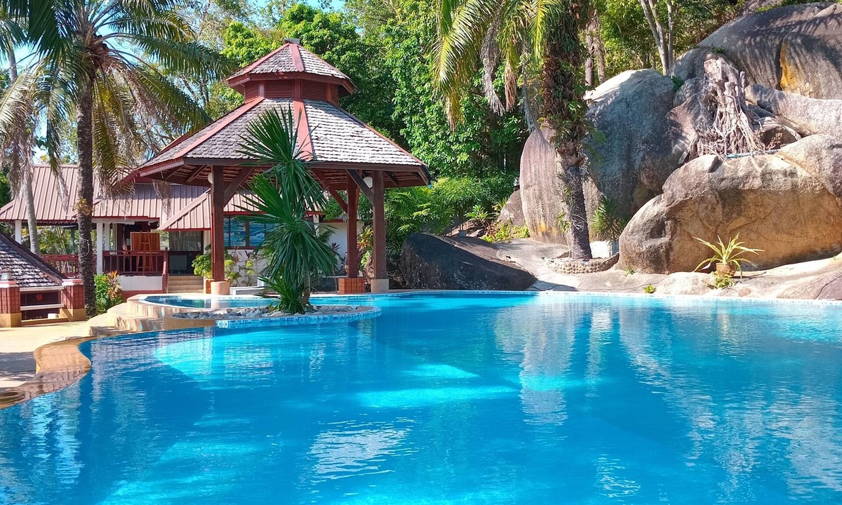 Lamai City Center Hotel | Samui Wooden Hill