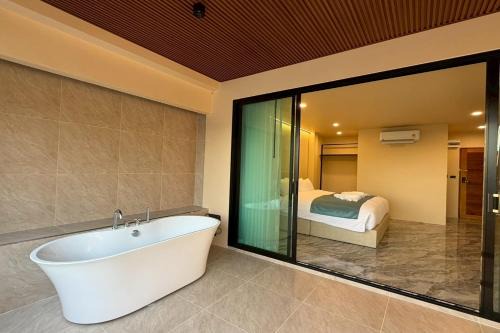 Karon Hotel | Sand Maré Karon Hotel