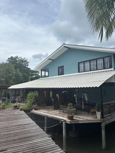 Ko Chang Villa | Sea view house, swimming pool