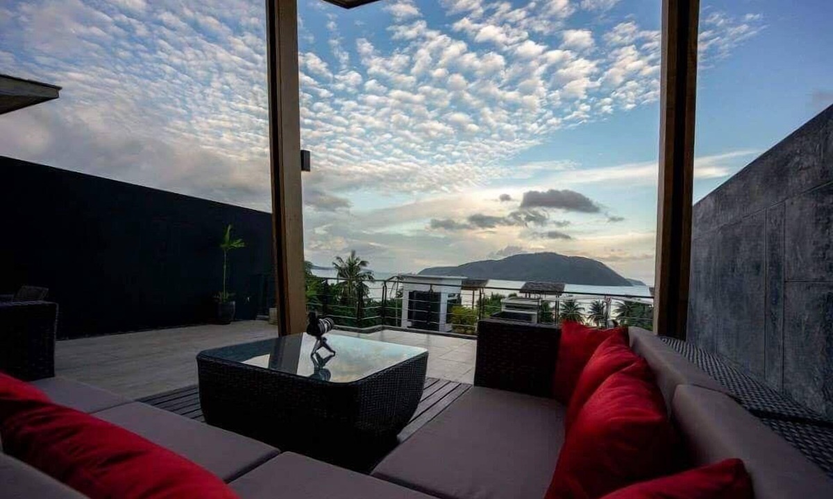 Rawai House | Sea View Pool Villa