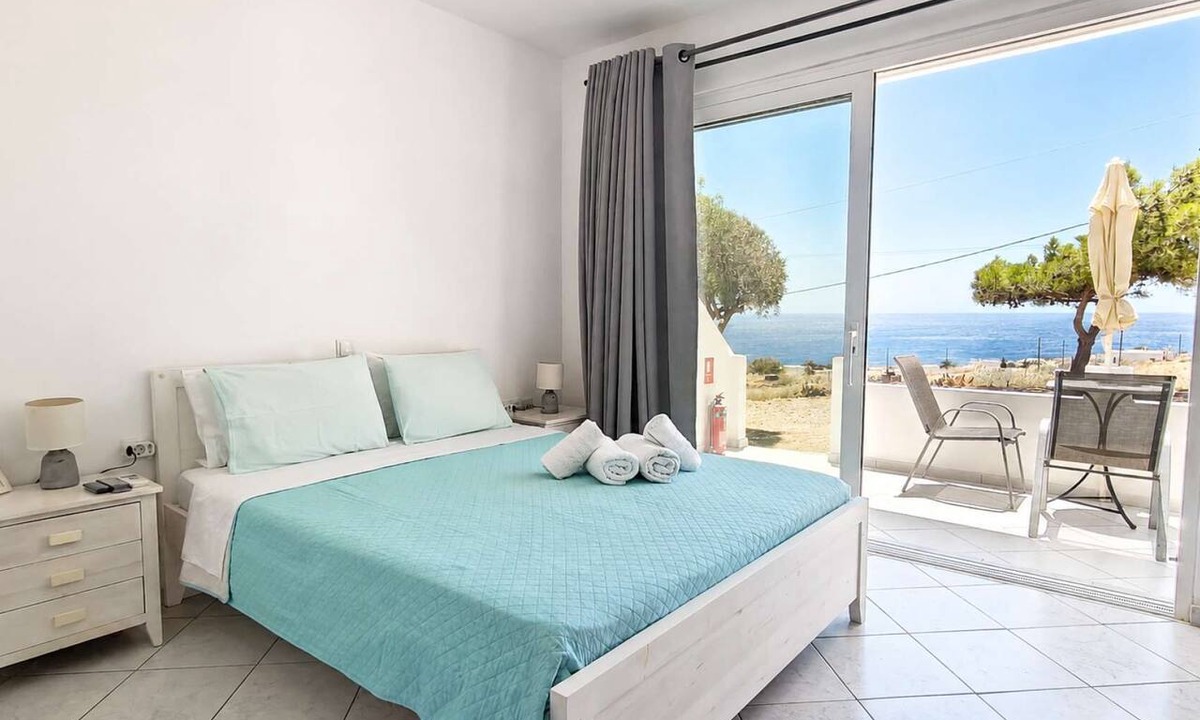 Megas Gialos Apartment | Sea View Studios in Syros – Litus Studios