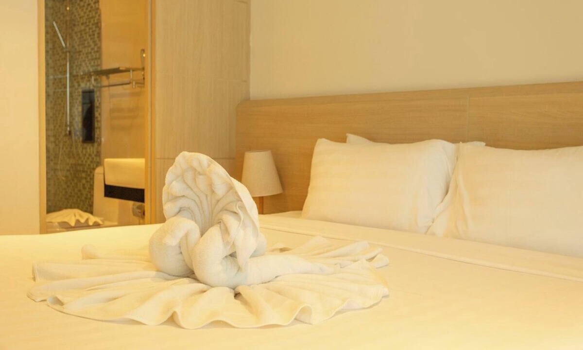 Rawai Apartment | Seaview Apartment w/Pool, Gym, Near Pier C115
