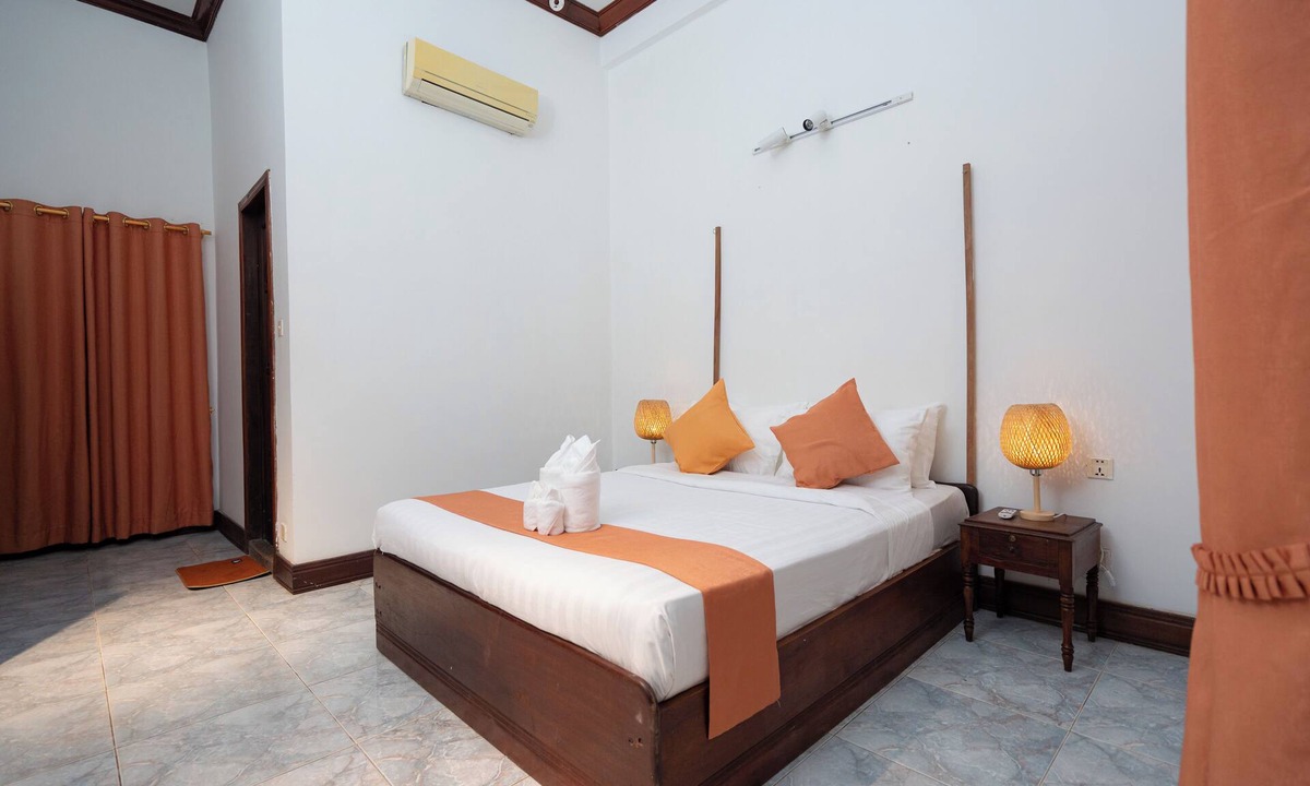 Siem Reap House | Serenity 4-Bedroom House with Private Pool
