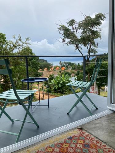 Ko Lanta Apartment | Setting Sun Kantiang Bay Studio