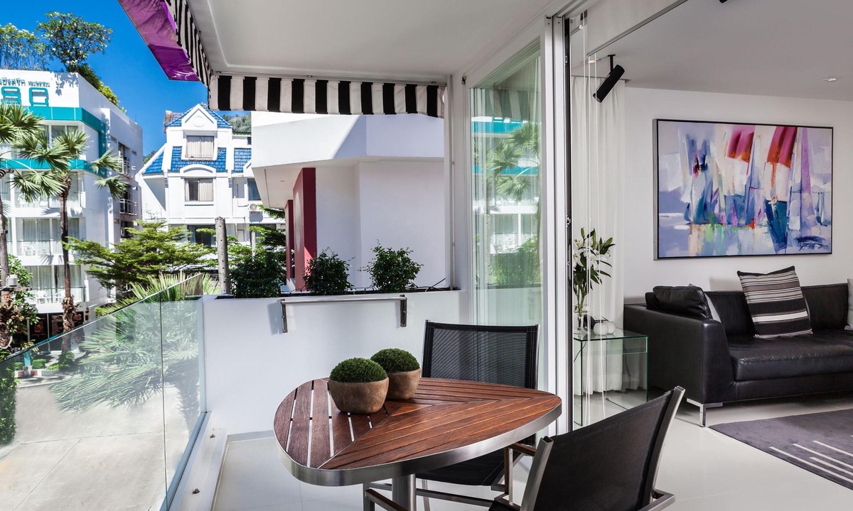 Patong House | (SHA Plus) BYD Lofts /1 Bedroom Deluxe Suite with Daily Buffet Breakfast