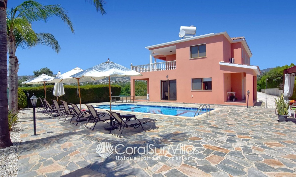 Pegeia Villa | Short walk to Coral Bay strip (5min) Family Villa Quiet area Large Pool Free A/C