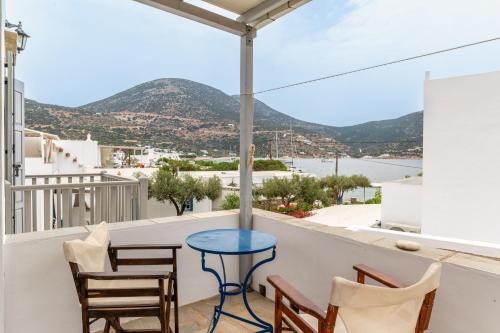 Vathi Apartment | Sifnos studio 3