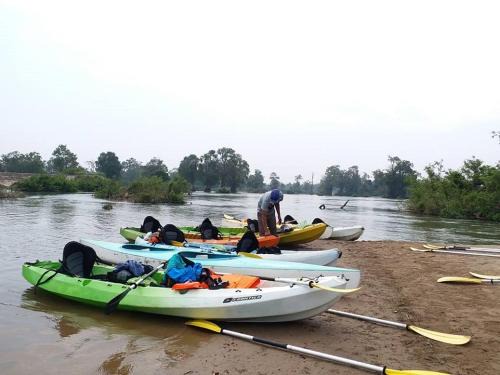 Kratie Hostel | Silver Dolphin Guesthouse & Restaurant
