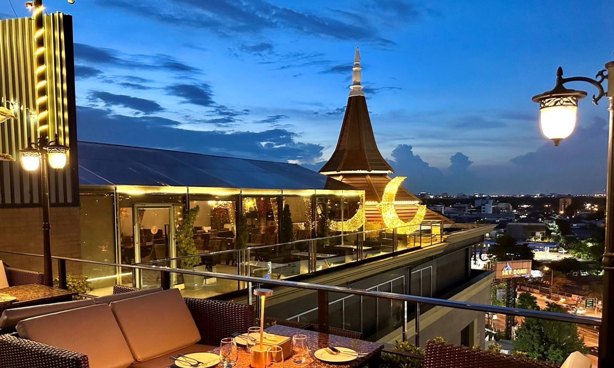 Lat Phrao Hotel | Sky Dome Resotel
