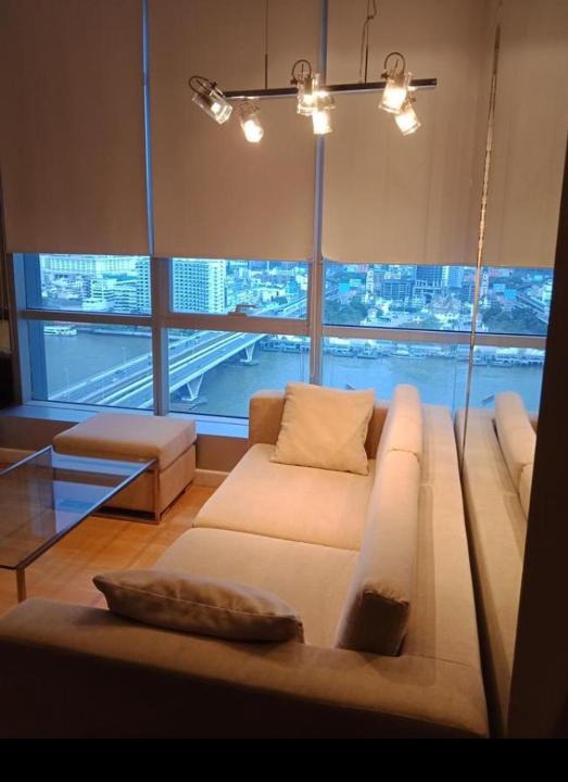 Khlong Ton Sai Apartment | Sky room by the river