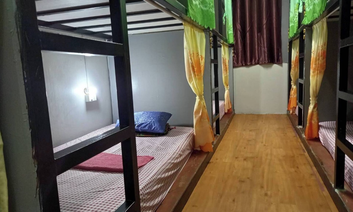 Ban Phan Thom Hostel | sleep with me khaosan