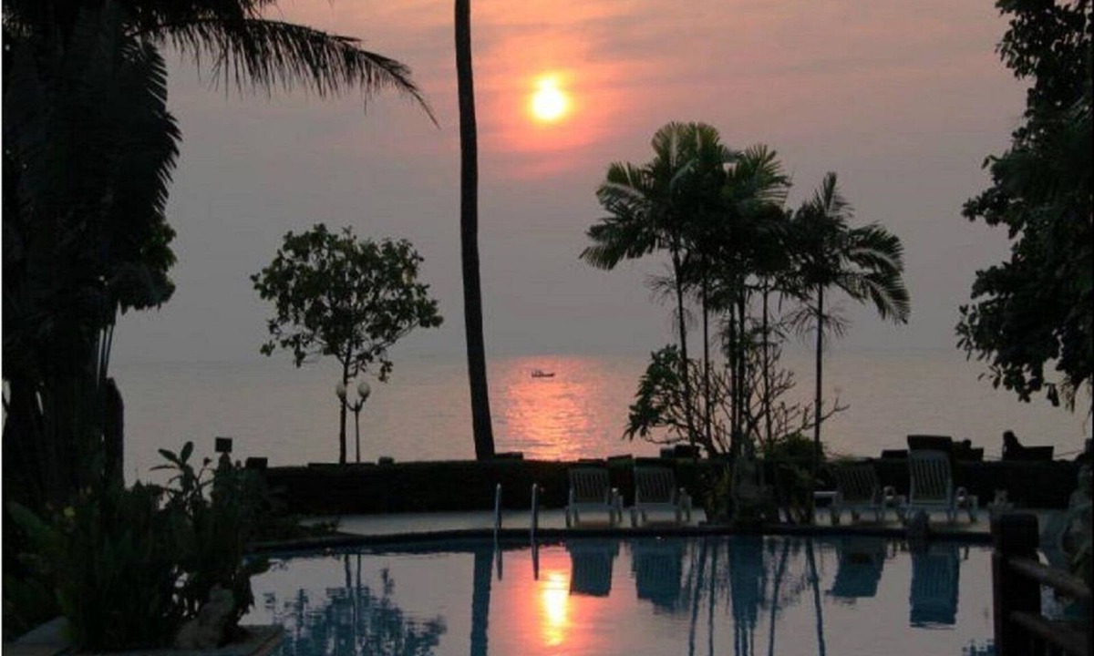 Ko Chang House | Standard Bungalow with Garden View