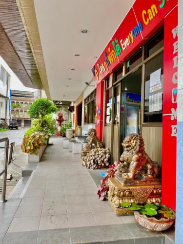 Trang Hotel | Station Hotel