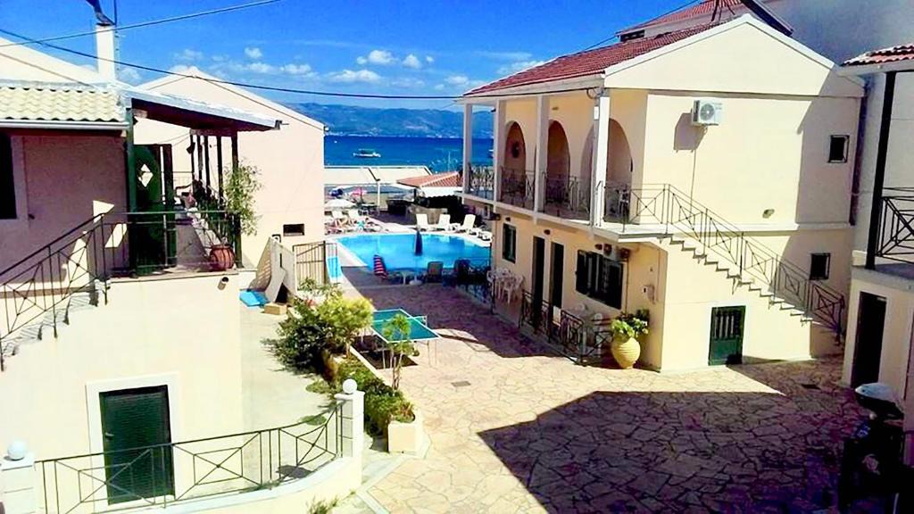 Kavos Hotel | Stavros On The Beach Studios and Apartments