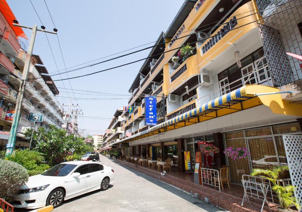 Jomtien House | Stefan's Guesthouse