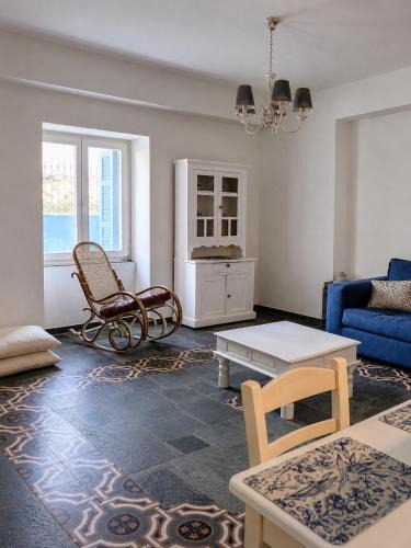 Paleopolis Apartment | Stellinas House 2