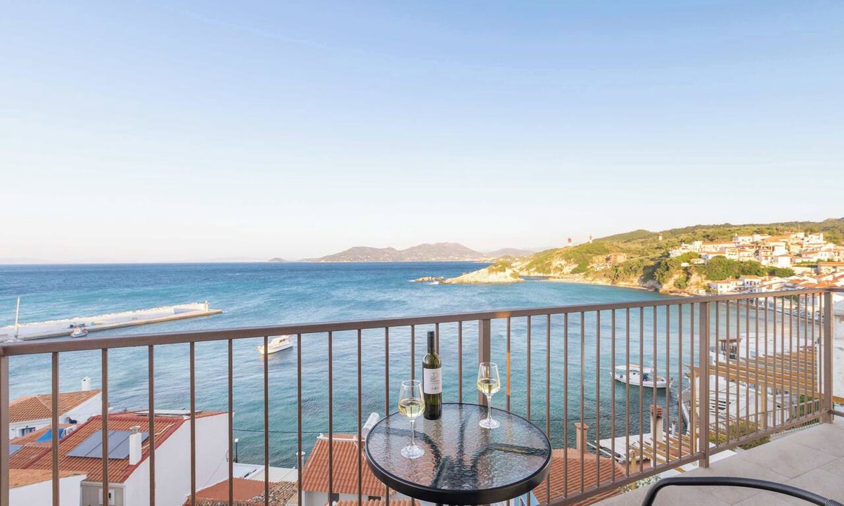 Kokkari Apartment | Studio Tepes - Velis Samos Sea View Balcony Suite