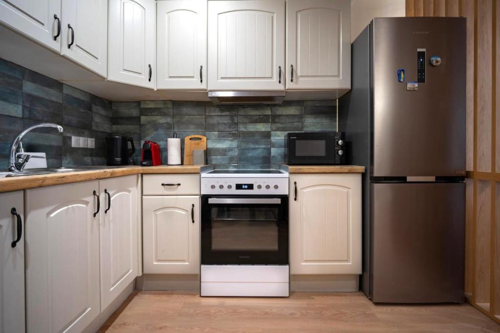 Petralona Apartment | Stylish apartments near Thisio