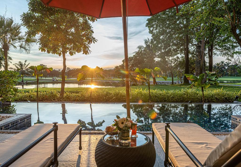 Bang Phli Resort | Summit Windmill Golf Suite Hotel at Suvarnabhumi