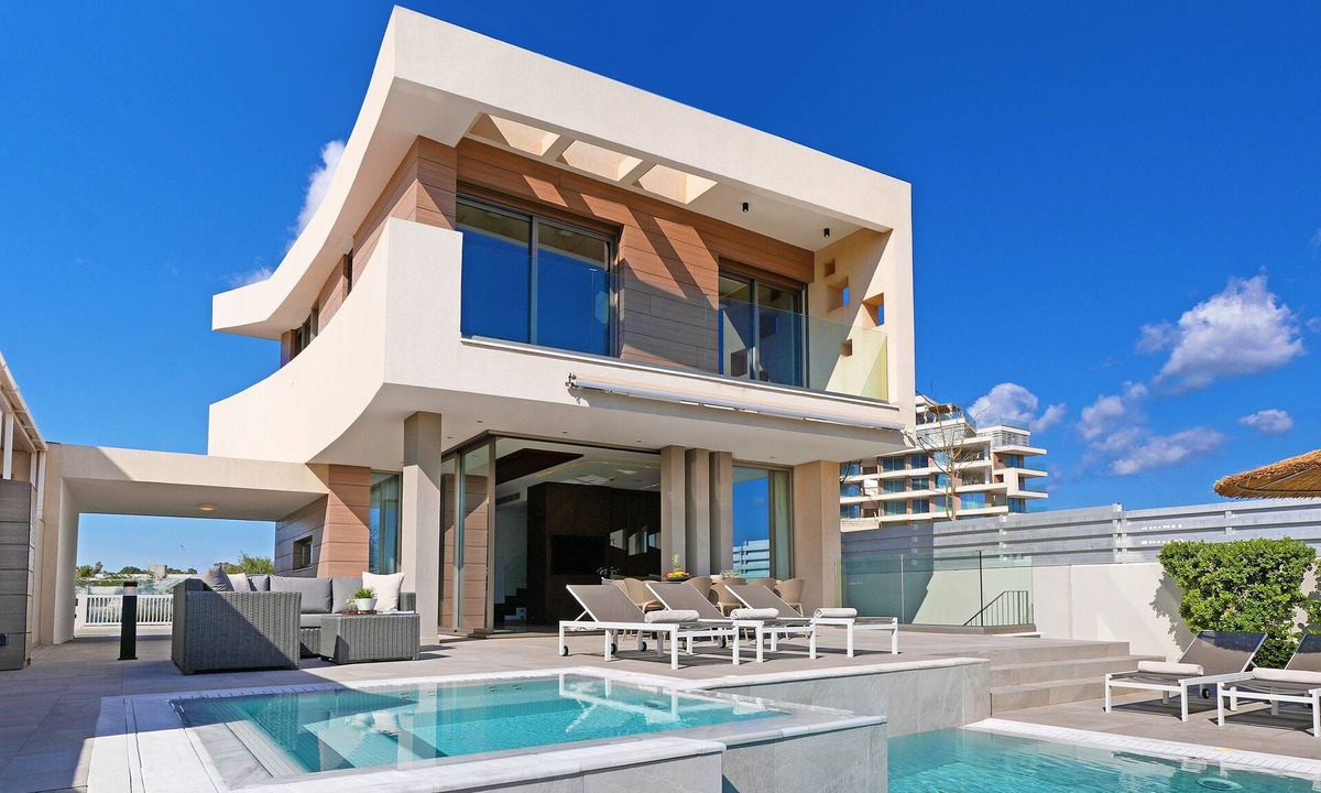 Ayia Thekla Villa | Suncity Icon - Luxury Beachfront Villa