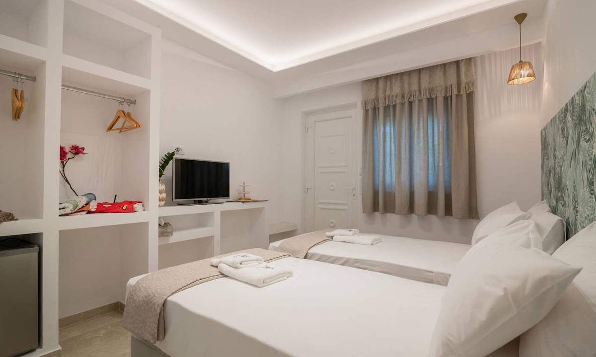 Agrilia House | Suncourt Lux Rooms - Twin/Double Room N3
