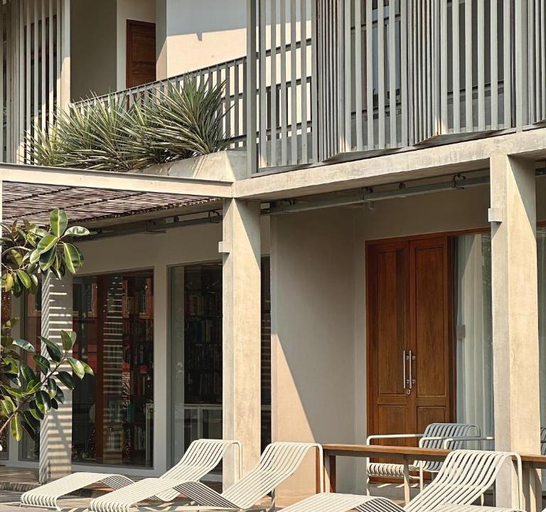 Chim Phli Hotel | SUNKISS