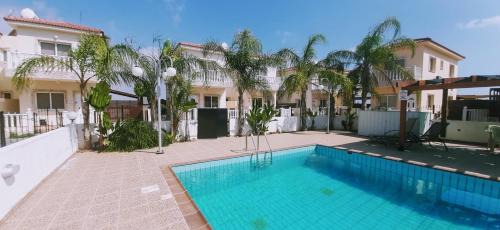 Paralimni Villa | SUNNY HOME