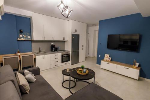 Xanthi Apartment | Sunrise Haven Suite