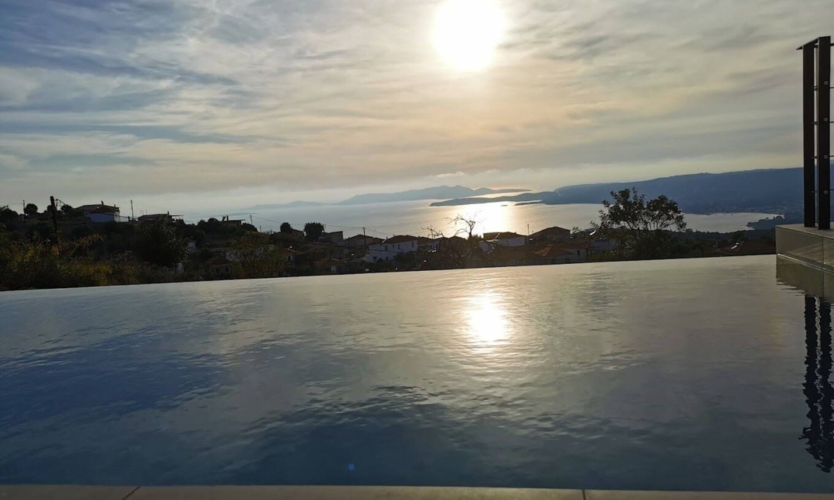 Pylos-Nestoras Apartment | Sunset Luxury Villa Akritochori