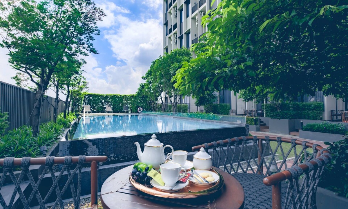 Khanna Yao Hotel | SureStay by Best Western Bangkok Ramintra
