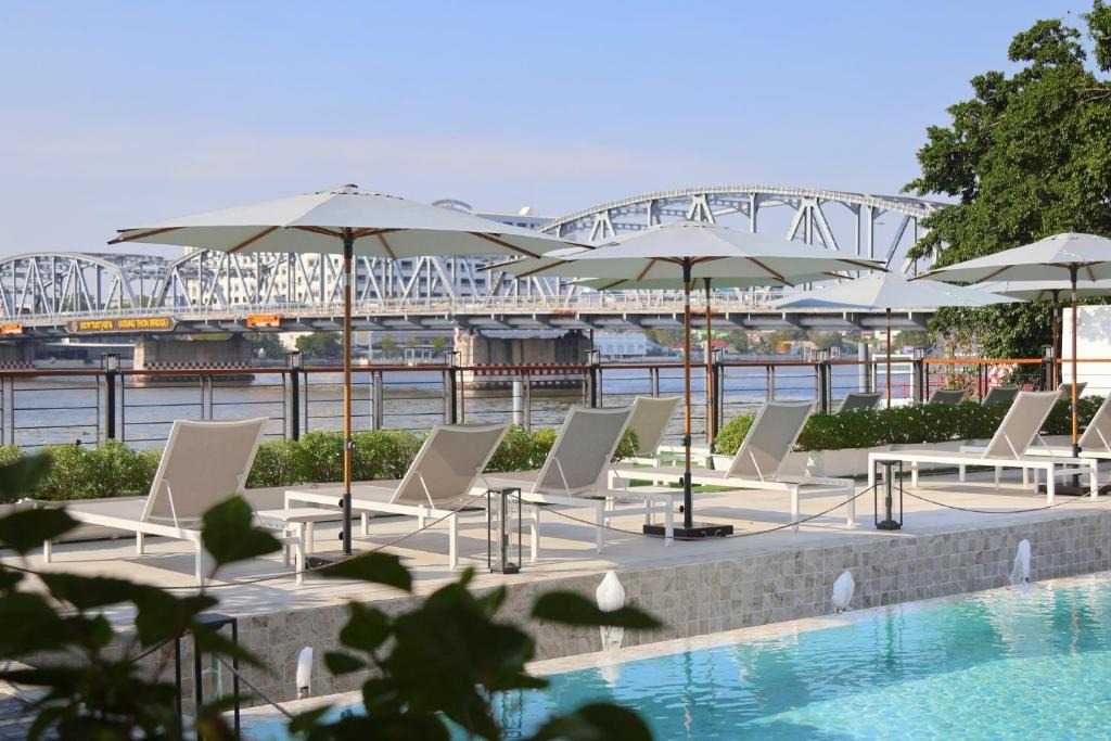 Wachira Phayaban Hotel | TARA Bangkok Riverside Formerly GLOW Bangkok Riverside