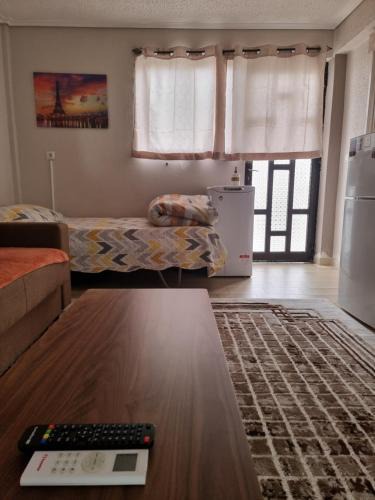 Nikaia Apartment | Terrace Roof Room @ Koridallos Metro St. & Piraeus Port